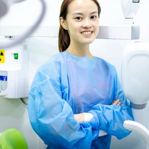 Greenlife Dentist Dr Felicia Tan
