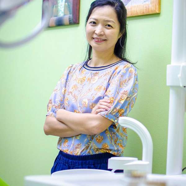 Dr Aileen Chew at Beach Road branch of Greenlife Dental Clinic